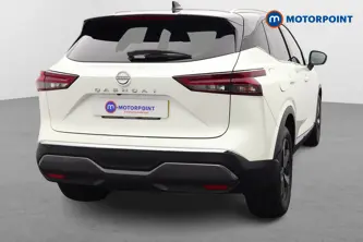 Nissan Qashqai N-Connecta Automatic Petrol SUV - Stock Number (1648766) - Drivers side rear corner