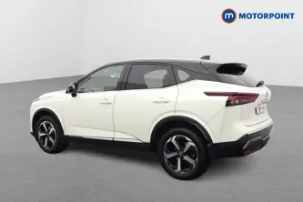 Nissan Qashqai N-Connecta Automatic Petrol SUV - Stock Number (1648766) - Passenger side rear corner