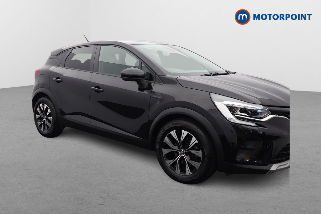Renault Captur listing photo