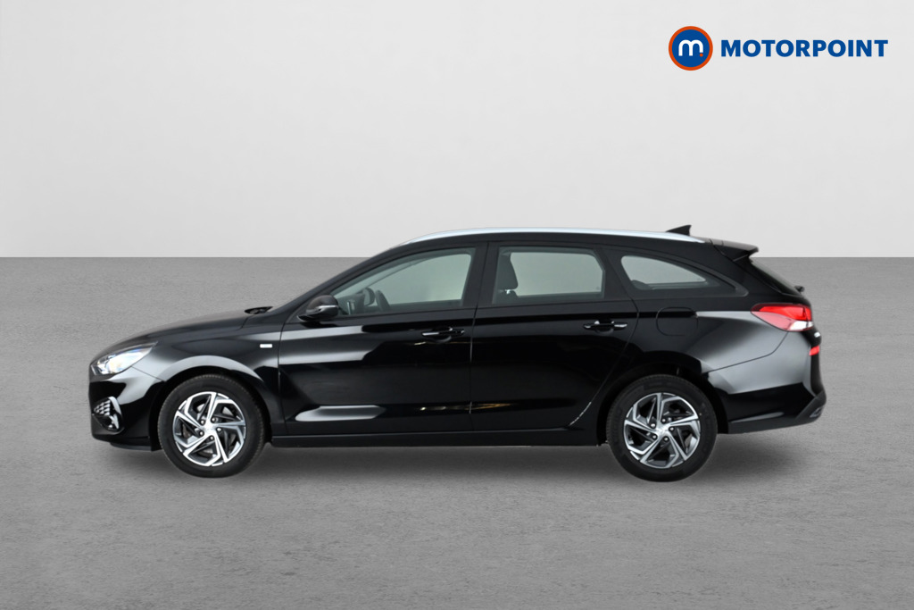 Hyundai I30 Se Connect Automatic Petrol Estate - Stock Number (1648908) - Passenger side