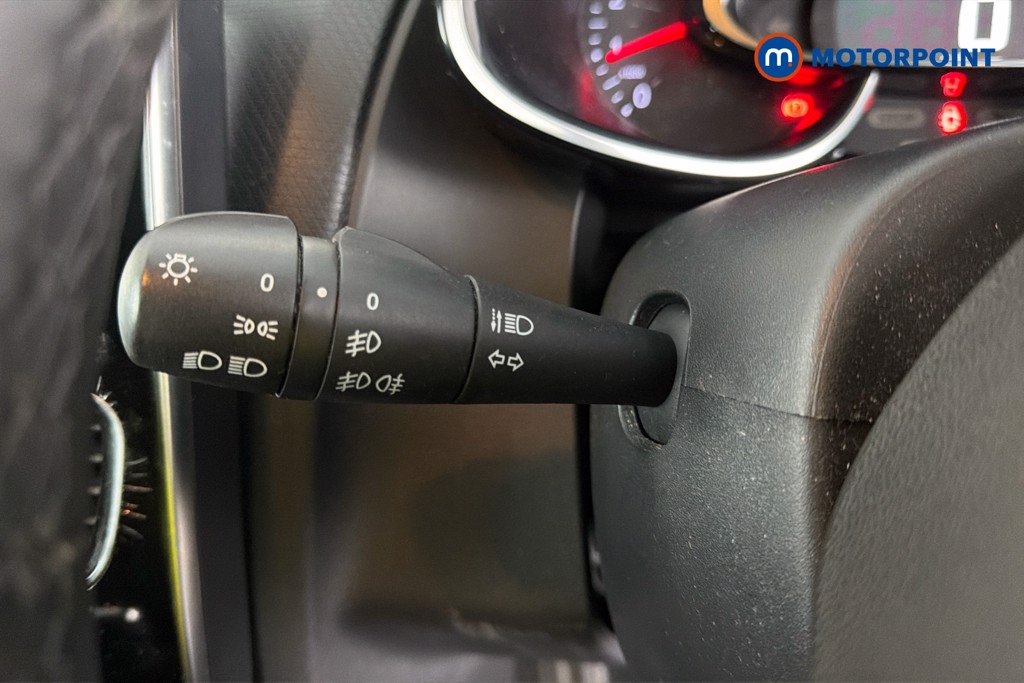 Renault Clio Iconic Manual Diesel Hatchback - Stock Number (1649054) - 18th supplementary image