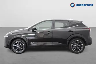 Nissan Qashqai Tekna Automatic Petrol SUV - Stock Number (1649417) - Passenger side
