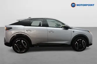 Peugeot 3008 GT Automatic Electric SUV - Stock Number (1649475) - Drivers side