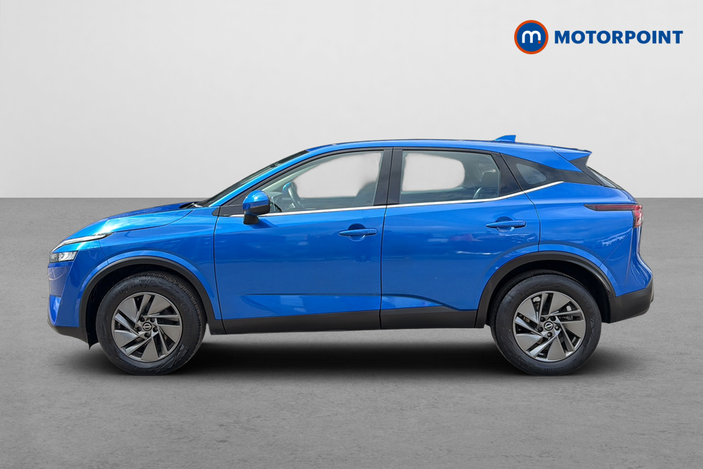 Nissan Qashqai Acenta Premium Manual Petrol SUV - Stock Number (1649515) - Drivers side