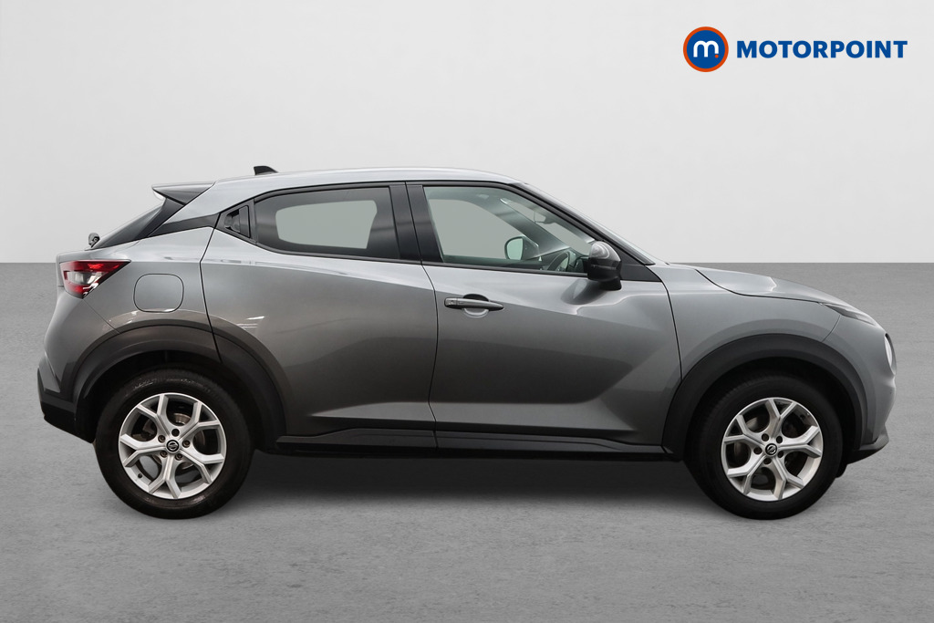 Nissan Juke N-Connecta Automatic Petrol SUV - Stock Number (1650111) - Drivers side