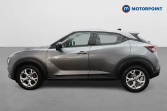 Nissan Juke N-Connecta Automatic Petrol SUV - Stock Number (1650111) - Passenger side