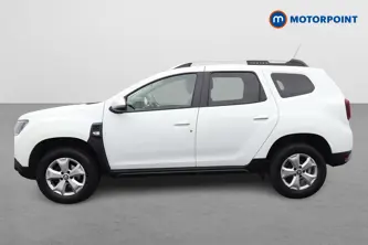 Dacia Duster Comfort Manual Petrol SUV - Stock Number (1650249) - Passenger side