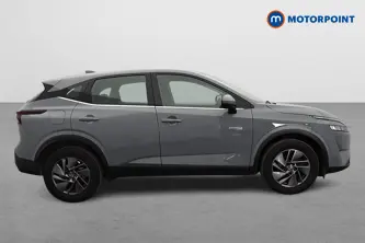 Nissan Qashqai Acenta Premium Manual Petrol SUV - Stock Number (1650310) - Drivers side