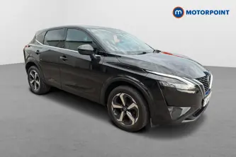 Nissan Qashqai N-Connecta Automatic Petrol SUV - Stock Number (1650857) - Drivers side front corner