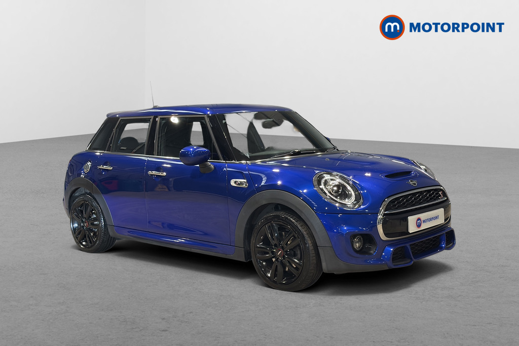 Mini Hatchback Cooper S Sport Manual Petrol Hatchback - Stock Number (1650886) - Drivers side front corner