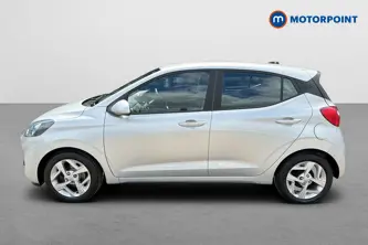 Hyundai I10 Se Connect Automatic Petrol Hatchback - Stock Number (1650921) - Drivers side