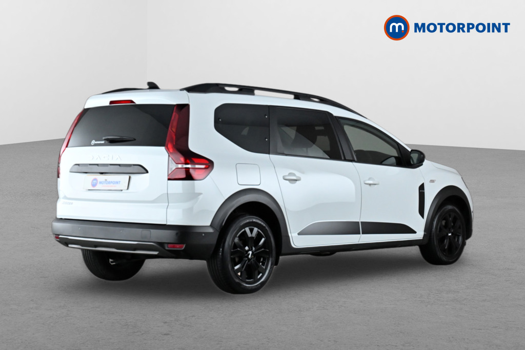 Dacia Jogger Extreme Se Manual Petrol People Carrier - Stock Number (1650966) - Drivers side rear corner