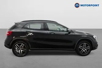 Mercedes-Benz GLA Urban Edition Manual Petrol SUV - Stock Number (1651004) - Drivers side