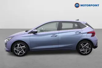 Hyundai I20 Premium Manual Petrol Hatchback - Stock Number (1651131) - Passenger side