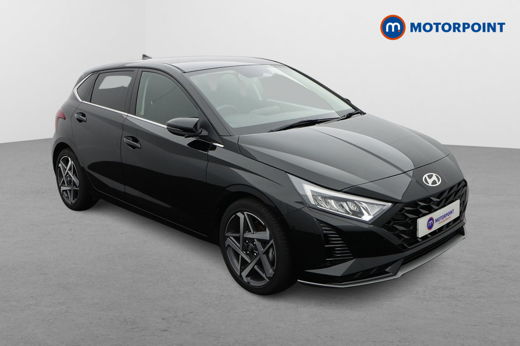 Hyundai I20 Premium Manual Petrol Hatchback - Stock Number (1651137) - Drivers side front corner