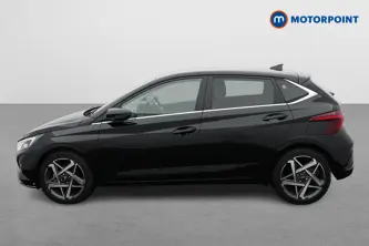 Hyundai I20 Premium Manual Petrol Hatchback - Stock Number (1651137) - Passenger side