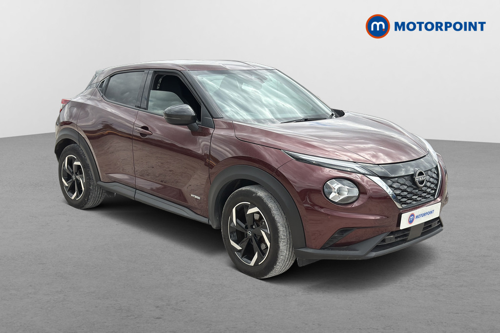Nissan Juke N-Connecta Automatic Petrol-Electric Hybrid SUV - Stock Number (1651395) - Drivers side front corner