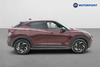 Nissan Juke N-Connecta Automatic Petrol-Electric Hybrid SUV - Stock Number (1651395) - Passenger side