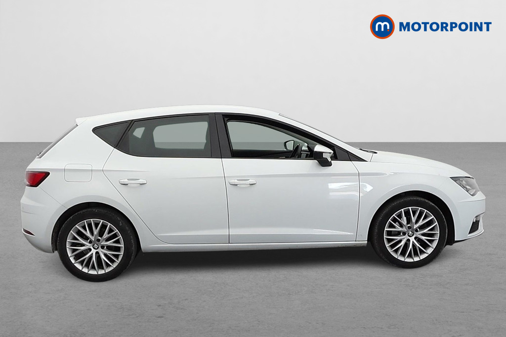 Seat Leon Se Dynamic Manual Petrol Hatchback - Stock Number (1651791) - Drivers side
