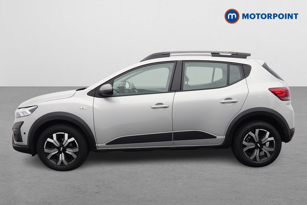 Dacia Sandero Stepway Journey Manual Petrol Hatchback - Stock Number (1651805) - Passenger side