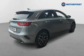 KIA Ceed 3 Manual Petrol Hatchback - Stock Number (1651974) - Passenger side rear corner