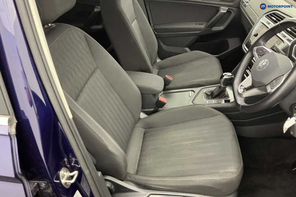 Volkswagen Tiguan Allspace Life Automatic Petrol SUV - Stock Number (1652030) - 5th supplementary image