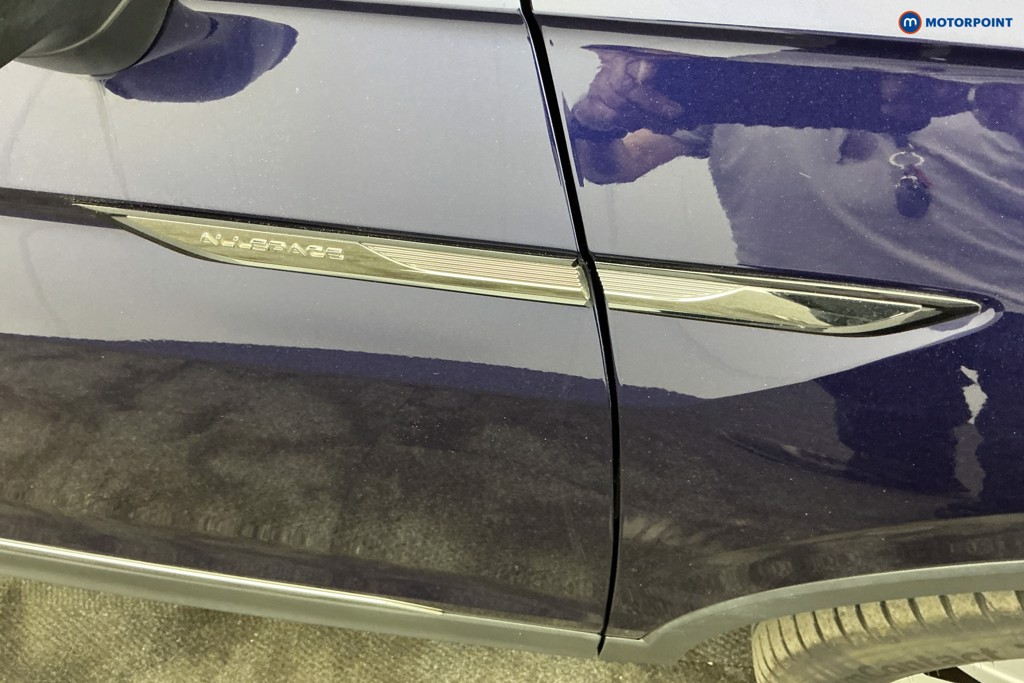 Volkswagen Tiguan Allspace Life Automatic Petrol SUV - Stock Number (1652030) - 30th supplementary image