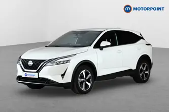 Nissan Qashqai N-Connecta Automatic Petrol SUV - Stock Number (1652039) - Passenger side front corner