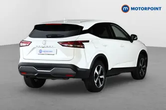 Nissan Qashqai N-Connecta Automatic Petrol SUV - Stock Number (1652039) - Drivers side rear corner