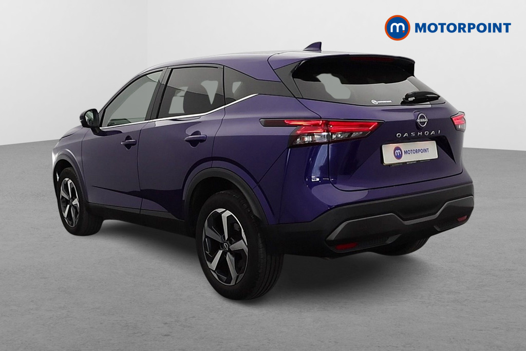 Nissan Qashqai N-Connecta Manual Petrol SUV - Stock Number (1652079) - Passenger side rear corner