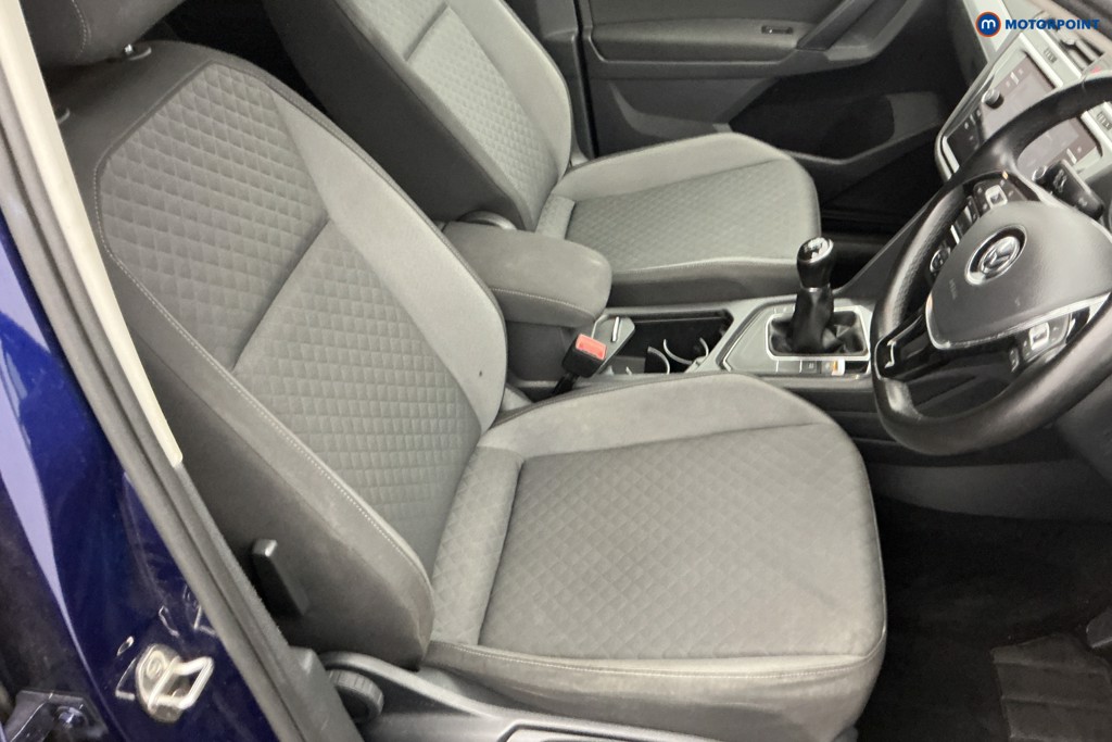 Volkswagen Tiguan Match Manual Diesel SUV - Stock Number (1652239) - 5th supplementary image