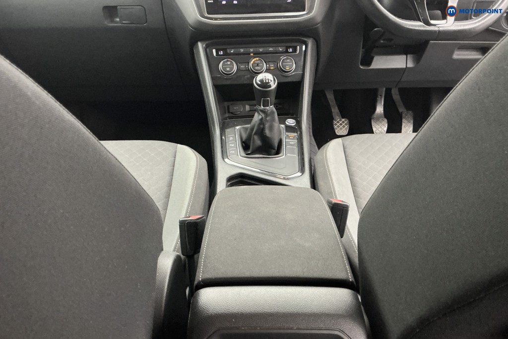 Volkswagen Tiguan Match Manual Diesel SUV - Stock Number (1652239) - 11th supplementary image