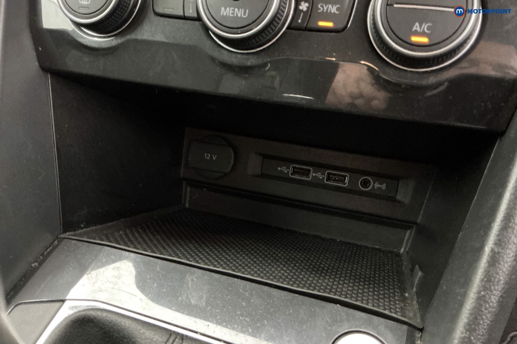 Volkswagen Tiguan Match Manual Diesel SUV - Stock Number (1652239) - 16th supplementary image
