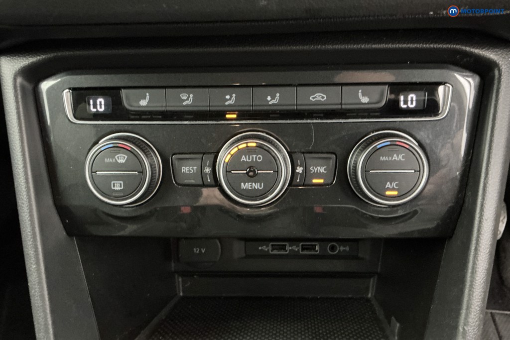 Volkswagen Tiguan Match Manual Diesel SUV - Stock Number (1652239) - 17th supplementary image