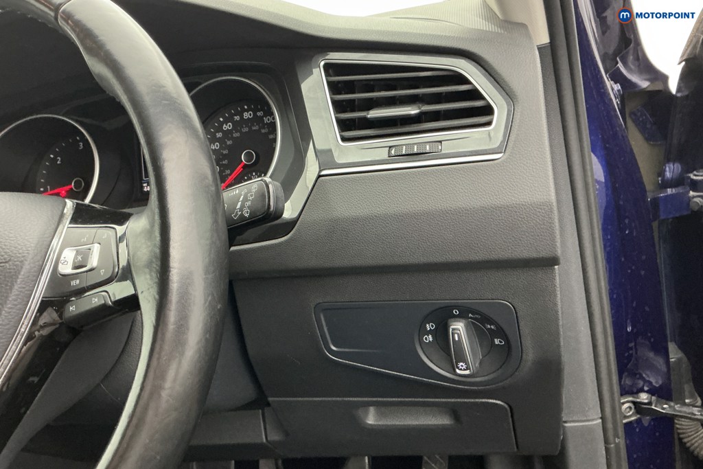Volkswagen Tiguan Match Manual Diesel SUV - Stock Number (1652239) - 22nd supplementary image
