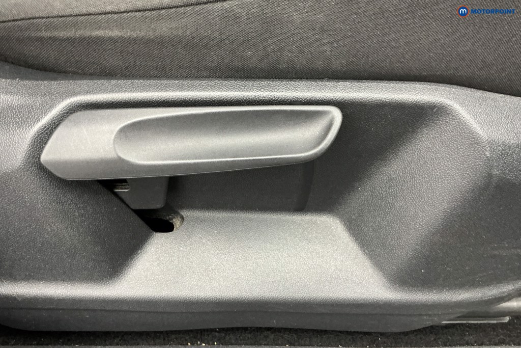 Volkswagen Tiguan Match Manual Diesel SUV - Stock Number (1652239) - 23rd supplementary image