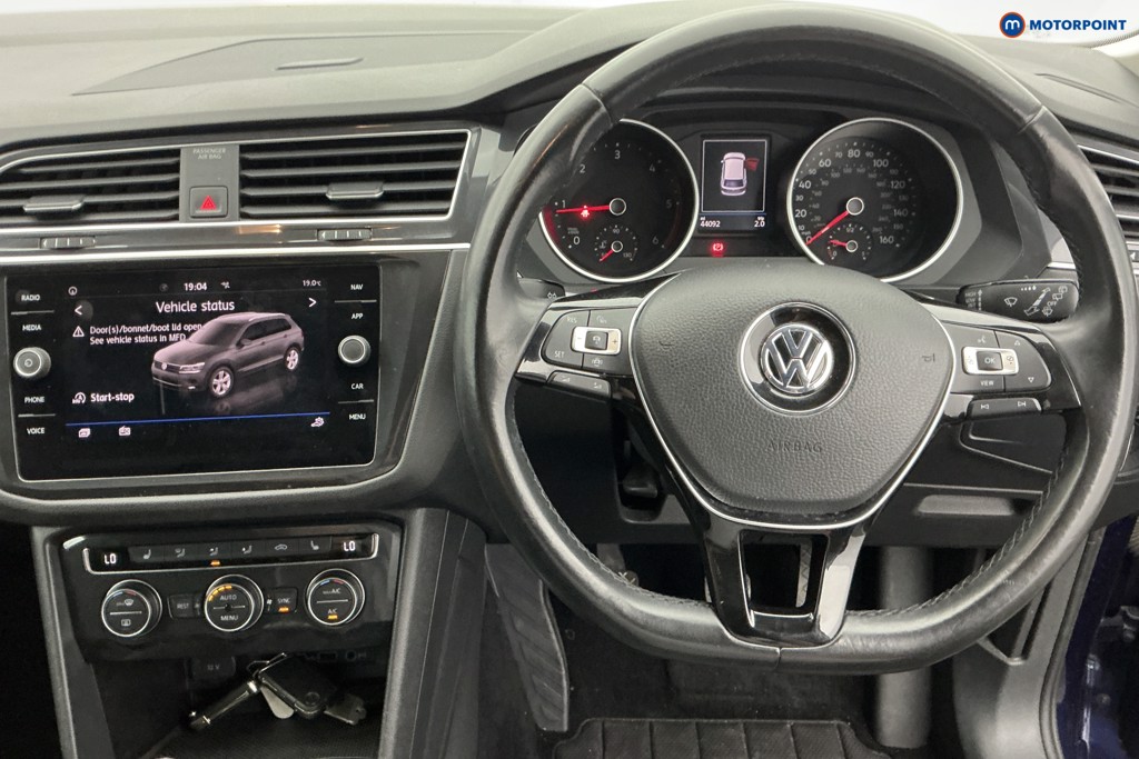 Volkswagen Tiguan Match Manual Diesel SUV - Stock Number (1652239) - 1st supplementary image