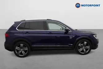 Volkswagen Tiguan Match Manual Diesel SUV - Stock Number (1652239) - Drivers side