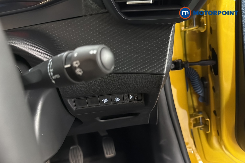 Peugeot 208 Active Premium -Plus Manual Petrol Hatchback - Stock Number (1652245) - 6th supplementary image