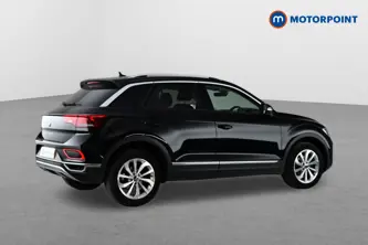 Volkswagen T-Roc Style Manual Petrol SUV - Stock Number (1652257) - Drivers side rear corner