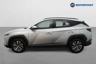 Hyundai Tucson Se Connect Manual Petrol SUV - Stock Number (1652457) - Passenger side