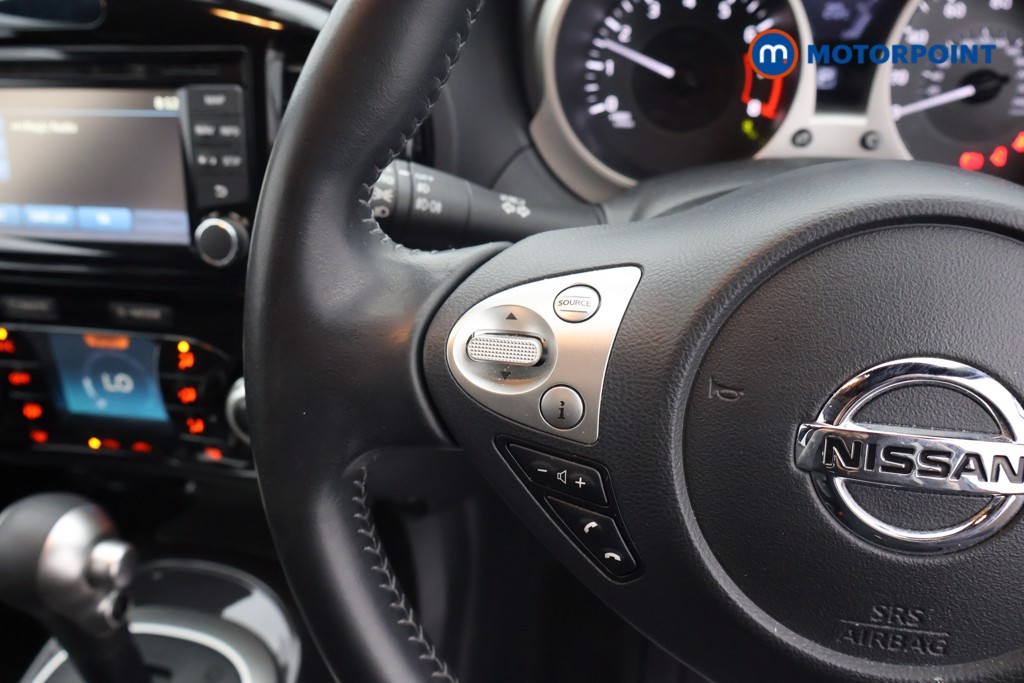Nissan Juke Tekna Automatic Petrol SUV - Stock Number (1652665) - 6th supplementary image