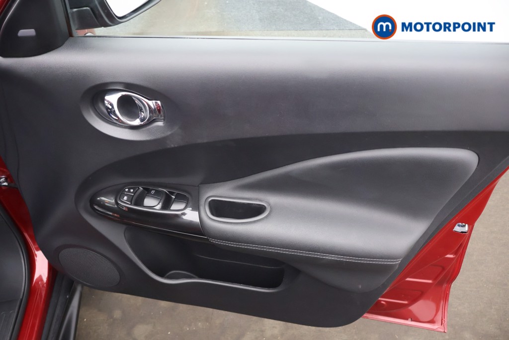 Nissan Juke Tekna Automatic Petrol SUV - Stock Number (1652665) - 14th supplementary image