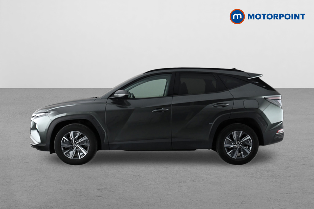 Hyundai Tucson Se Connect Manual Petrol SUV - Stock Number (1652756) - Passenger side