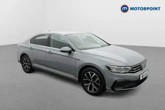 Volkswagen Passat GTE Automatic Petrol Plug-In Hybrid Saloon - Stock Number (1652786) - Drivers side front corner