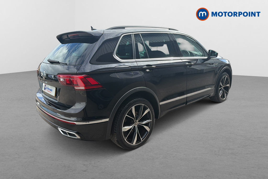 Volkswagen Tiguan R-Line Automatic Petrol SUV - Stock Number (1652799) - Passenger side rear corner