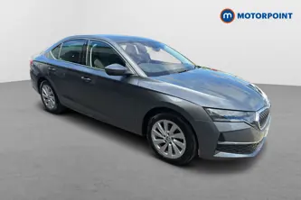 Skoda Octavia Se L Manual Petrol Hatchback - Stock Number (1652905) - Drivers side front corner