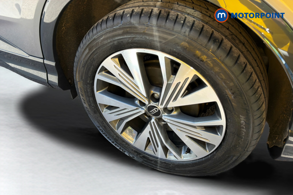 Audi Q4 Sport Automatic Electric SUV - Stock Number (1652980) - Passenger side rear corner