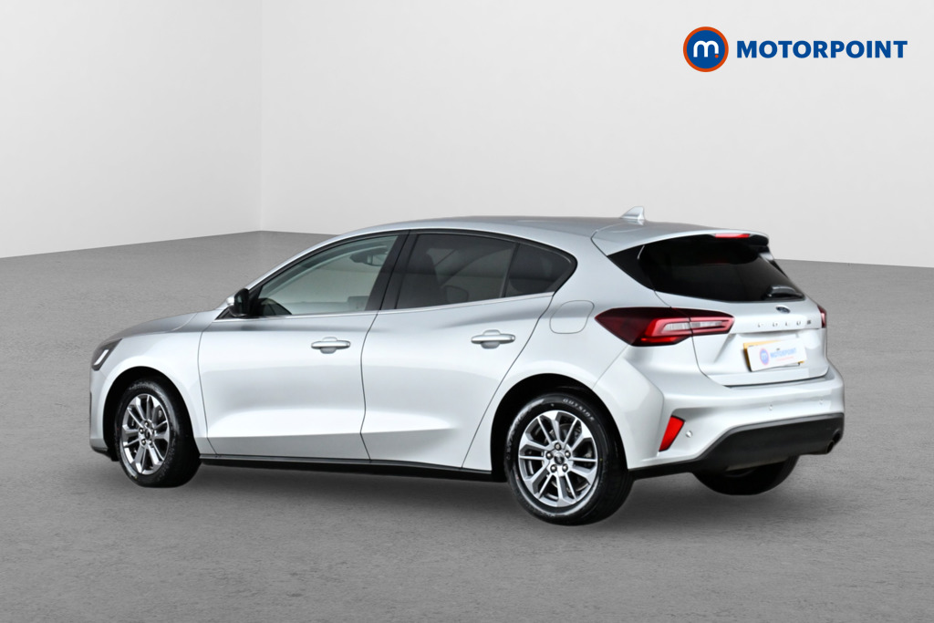 Ford Focus Titanium Style Manual Petrol Hatchback - Stock Number (1652998) - Passenger side rear corner