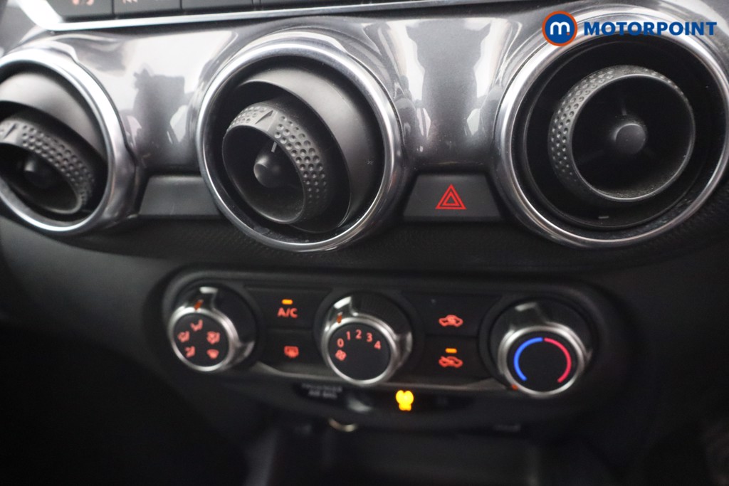 Nissan Juke Acenta Manual Petrol SUV - Stock Number (1653217) - 17th supplementary image